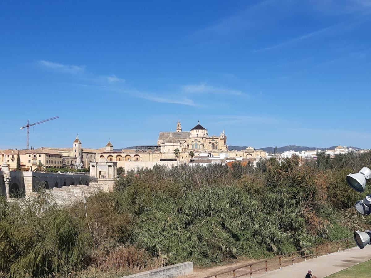 Loft La Calahorra Con Posibilidad De Aparcamiento Pregunta Por El Pack Mas Amor Córdoba Buitenkant foto