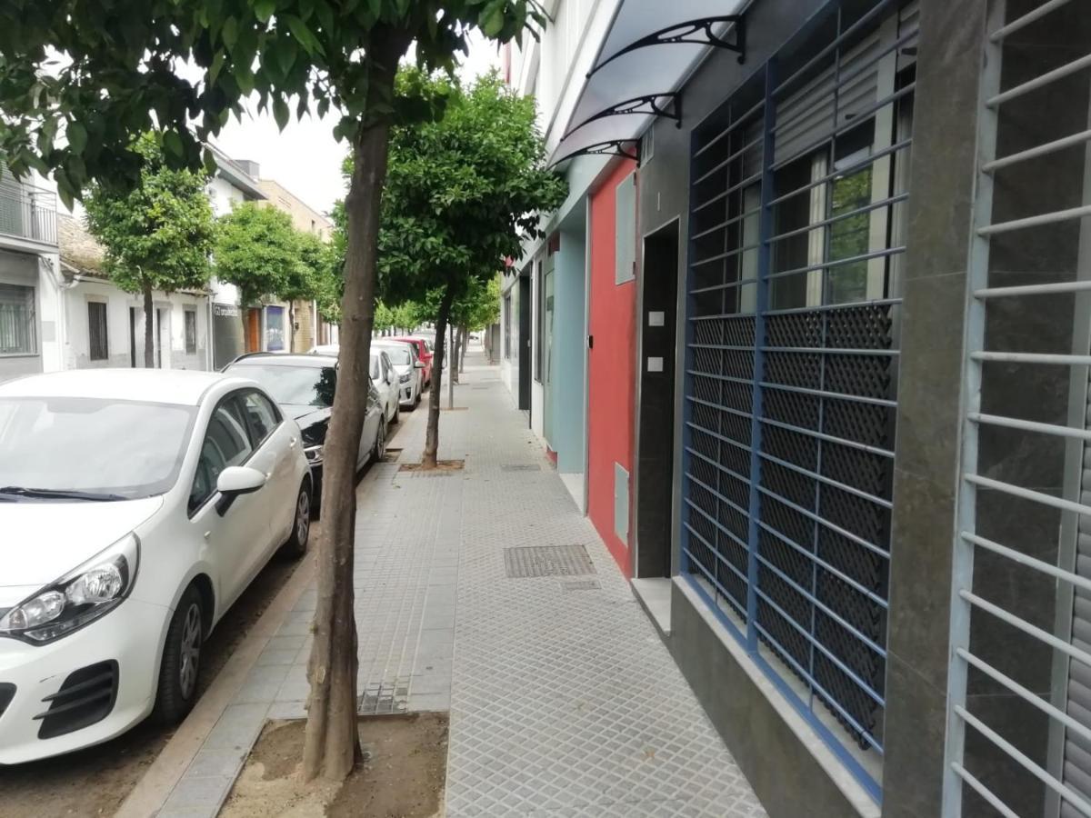 Loft La Calahorra Con Posibilidad De Aparcamiento Pregunta Por El Pack Mas Amor Córdoba Buitenkant foto