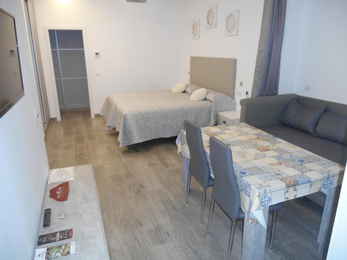 Loft La Calahorra Con Posibilidad De Aparcamiento Pregunta Por El Pack Mas Amor Córdoba Buitenkant foto
