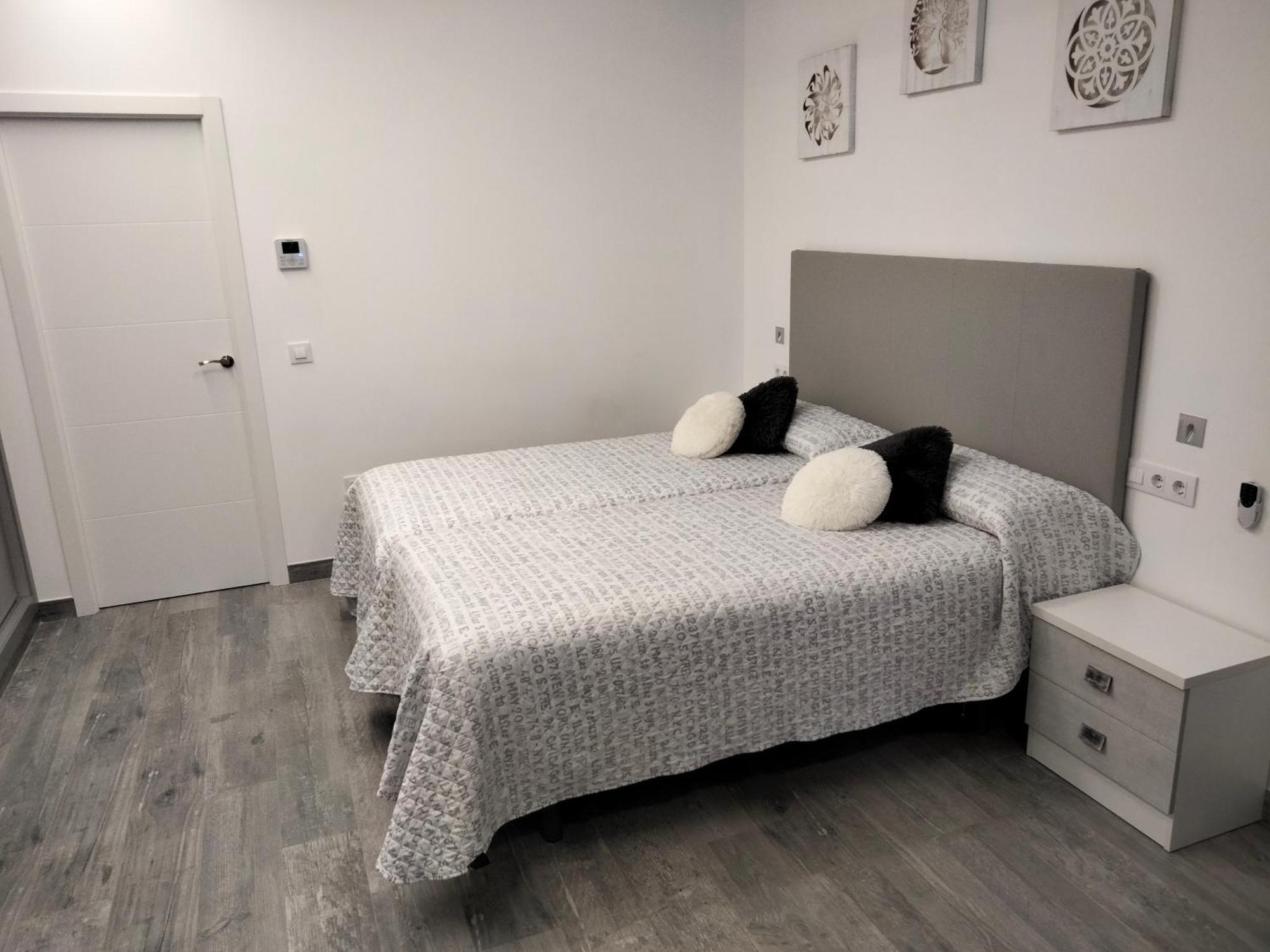 Loft La Calahorra Con Posibilidad De Aparcamiento Pregunta Por El Pack Mas Amor Córdoba Buitenkant foto